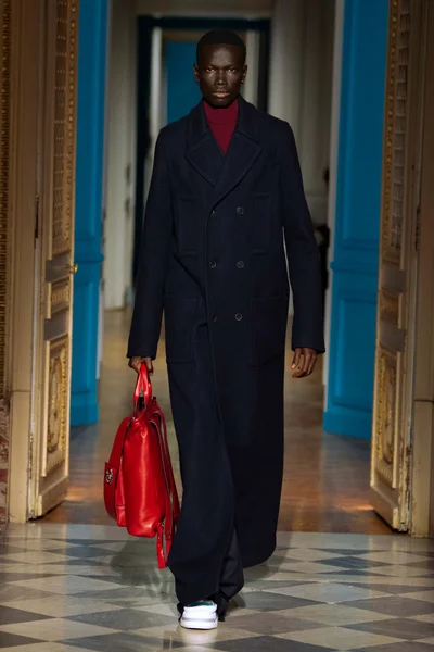 Look 43